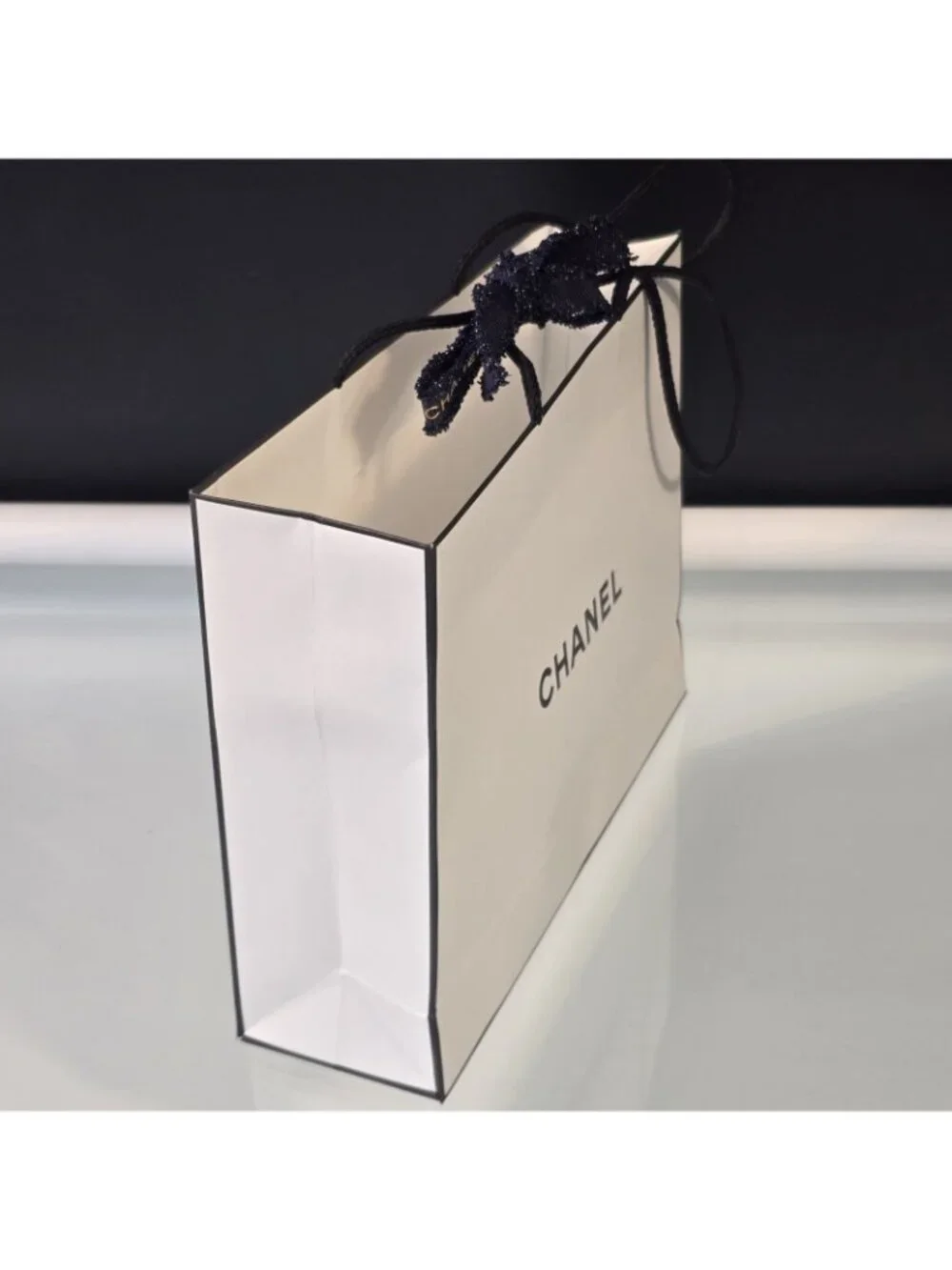 CHANEL White Paper Gift Tote Bag with Black Ribbon Classic Style 10